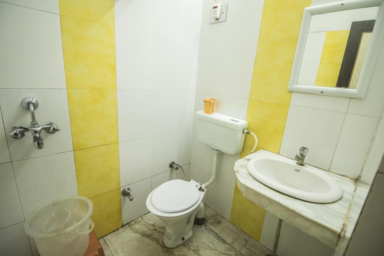 Hotel Bajaj Inn Dehradun Ngoại thất bức ảnh